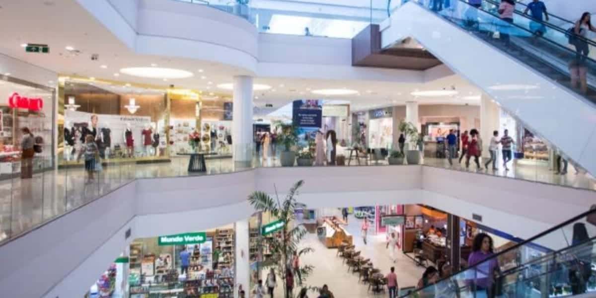 Shoppings tradicionais estão começando a se despedir (Reprodução: Internet)