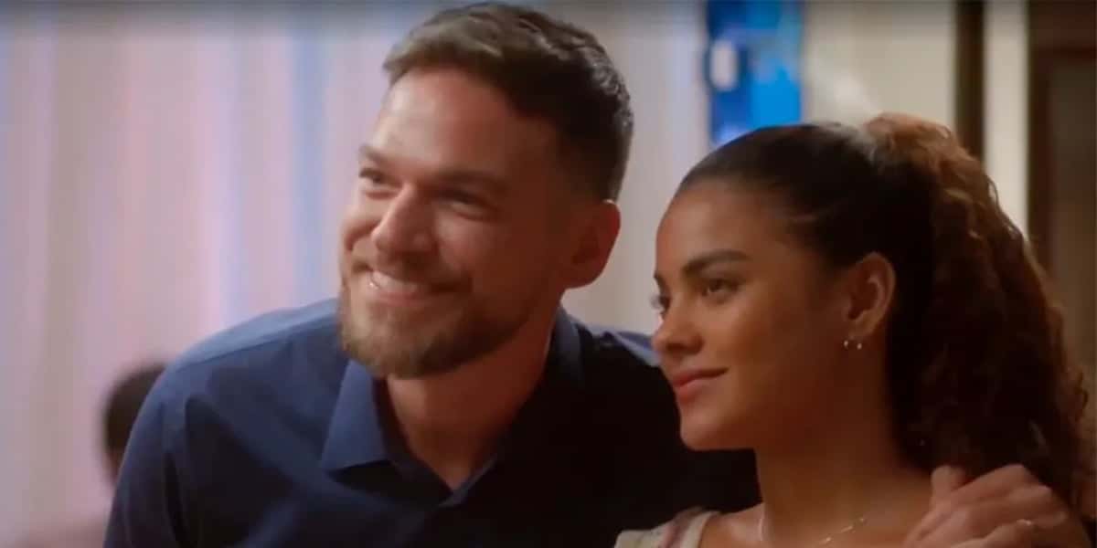 Theo (Emílio Dantas) terá o ódio de Jenifer (Bella Campos) em " Vai na Fé" (Foto: Reprodução/TV Globo)