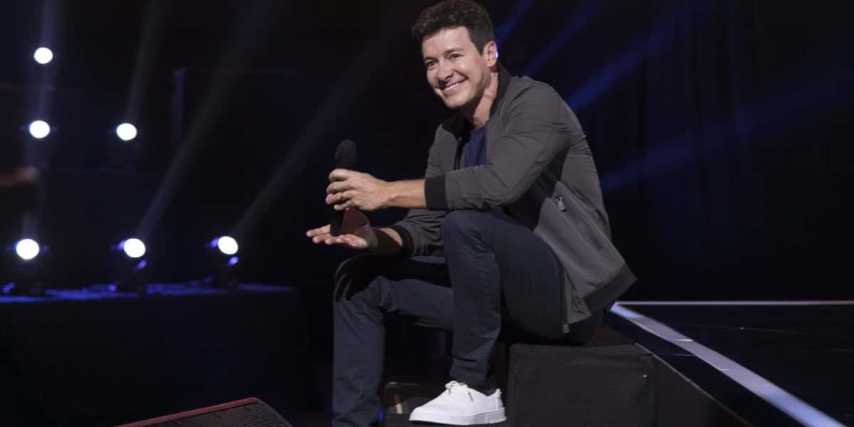 Rodrigo Faro garantiu vice-liderança de audiência com reality show (Foto: Divulgação/Record)