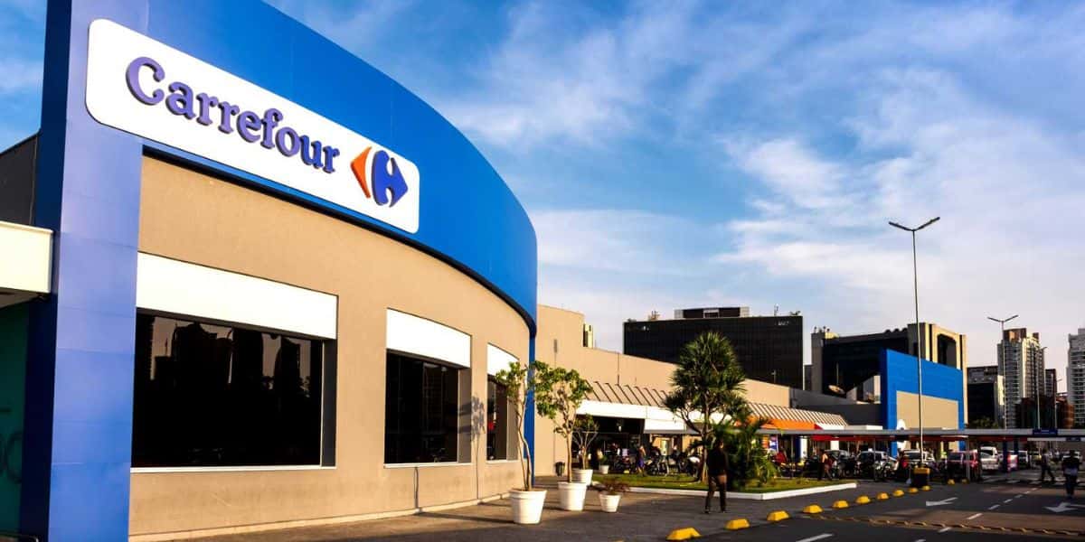 Fachada do Carrefour (Reprodução - Internet)
