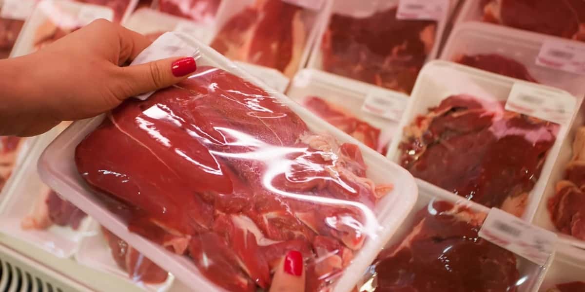 Marca de carne bovina barrada pela Anvisa (Foto: Reprodução/ThinStock)