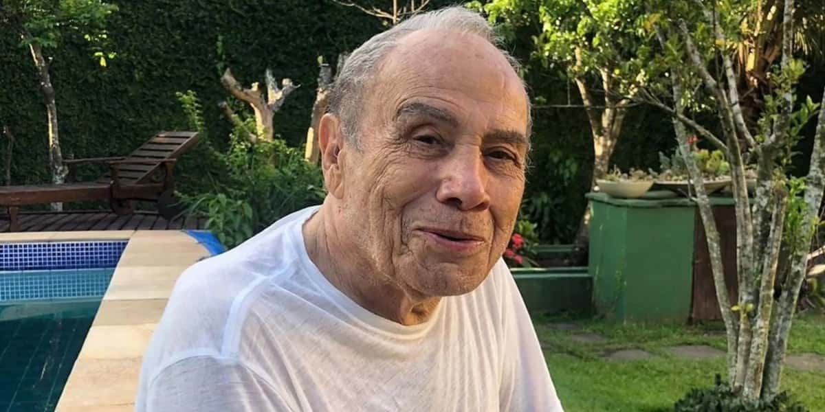 Stênio Garcia teve uma forte infecção (Foto: Reprodução / Instagram)