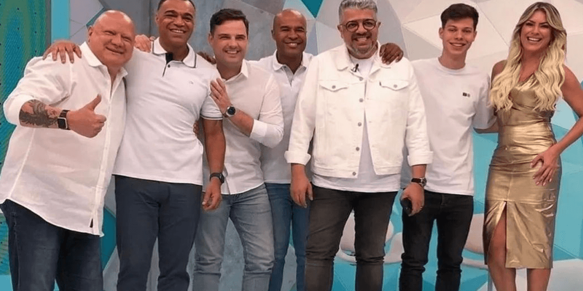 Comentarista famoso do "Jogo Aberto" fez anuncio oficial após demissão (Foto: Reprodução Internet)