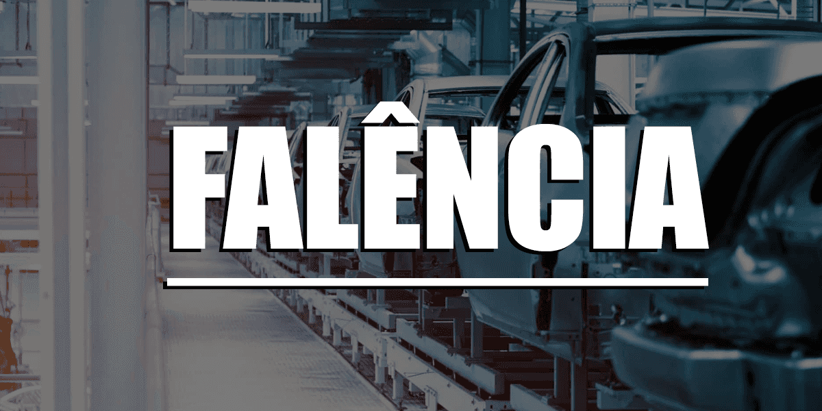 Falência - Carros (Foto: Reprodução, Monatgem, TV Foco)