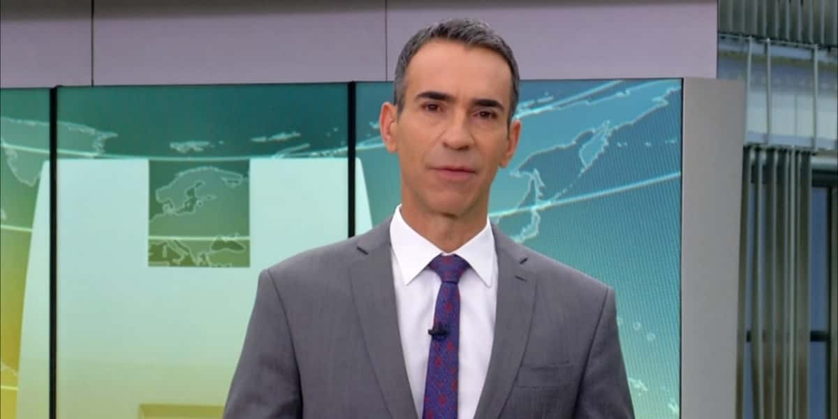 Cesar Tralli no "Jornal Hoje" (Foto: Reprodução/TV Globo)