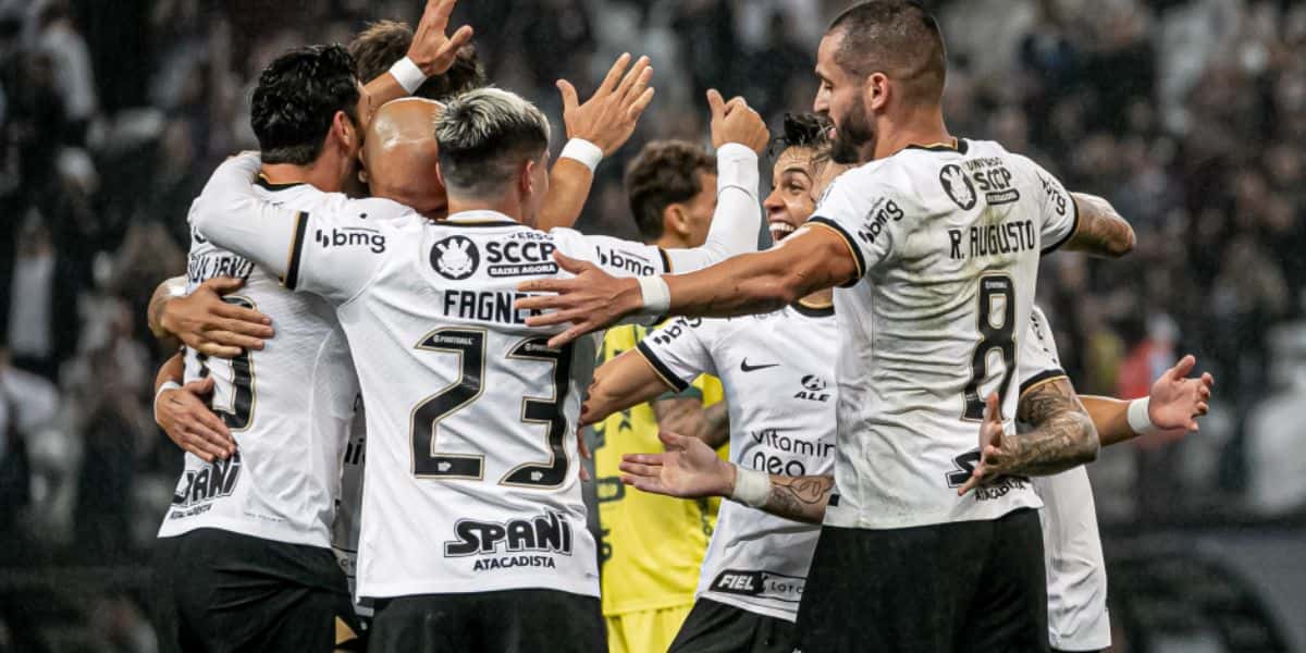 Elenco Corinthians - (Foto: Internet)