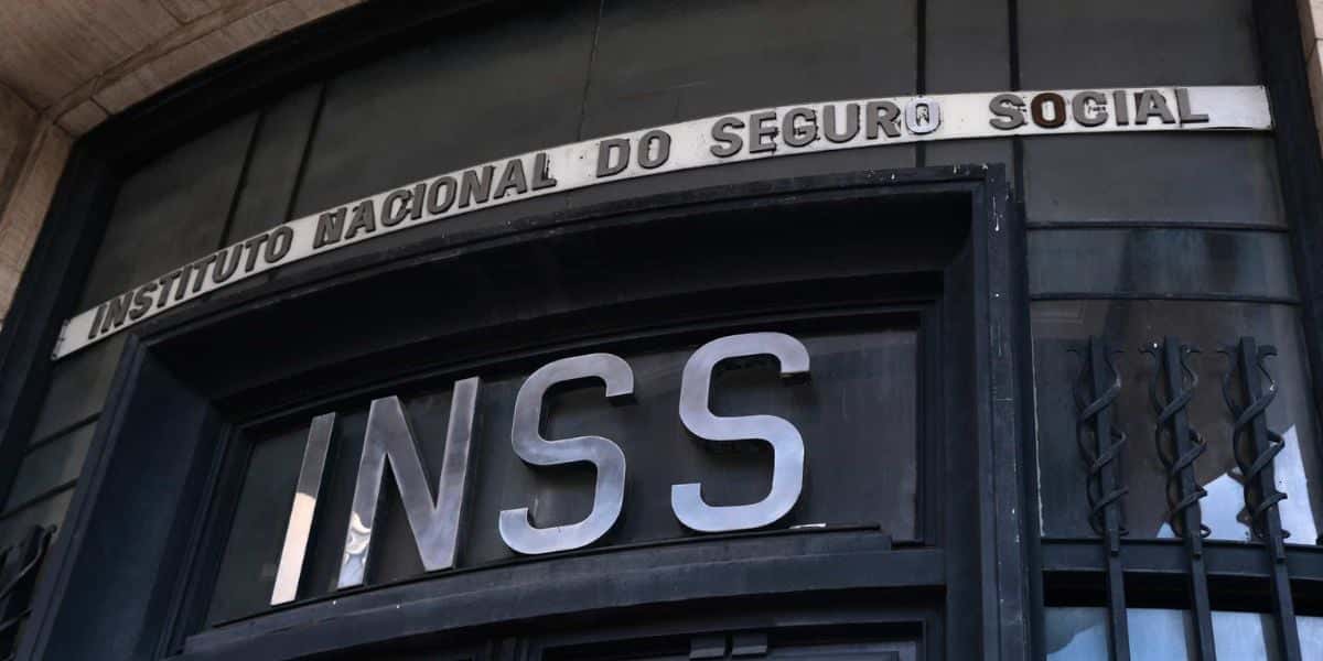 Ótima notícia do INSS hoje (12) e aposentados soltam fogos (Reprodução: Internet)
