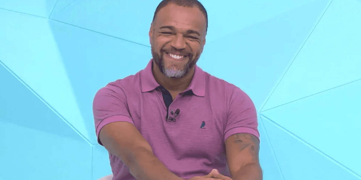 Denílson, apresentador do Jogo Aberto (Foto: Reprodução, Band)