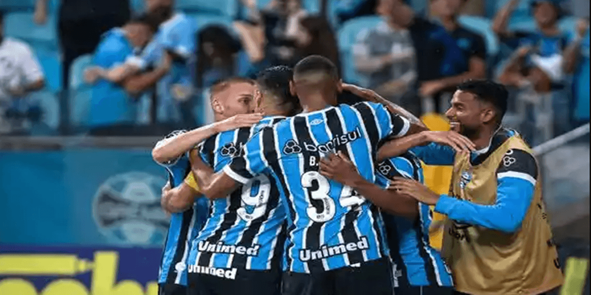 Estrela do Grêmio está de malas prontas e sua saída foi confirmada ao público (foto: Reprodução Internet)