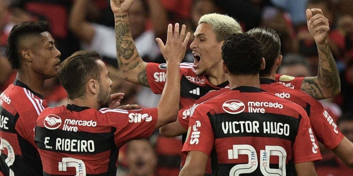 Tite é obrigado a sacrificar o principal meia - (Foto: Internet)
