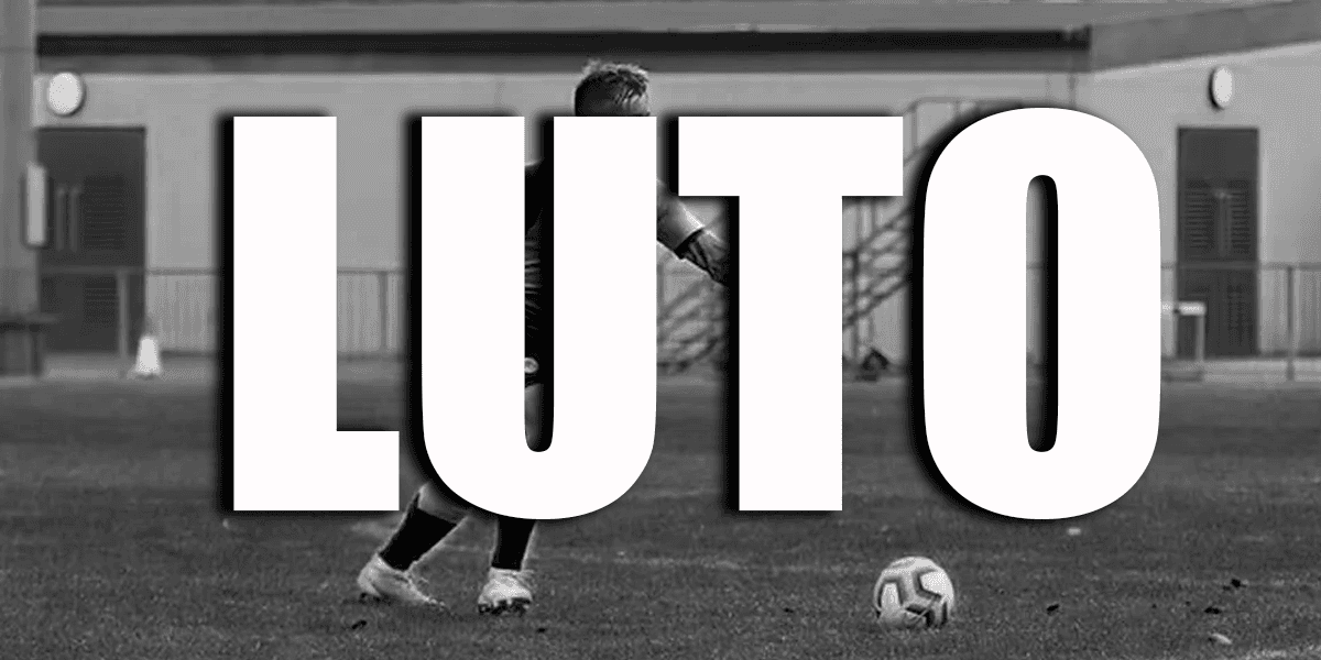 Luto: Morre jogador de futebol (Foto: Reprodução, Twitter)