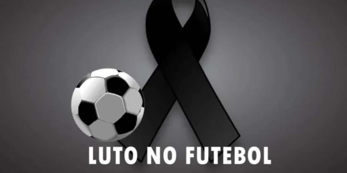 Luto no futebol (Foto: Reprodução / Internet)
