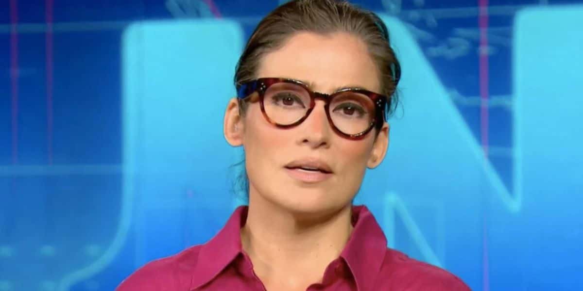 Renata Vasconcellos é apresentadora do Jornal Nacional (Foto: Reprodução / TV Globo)