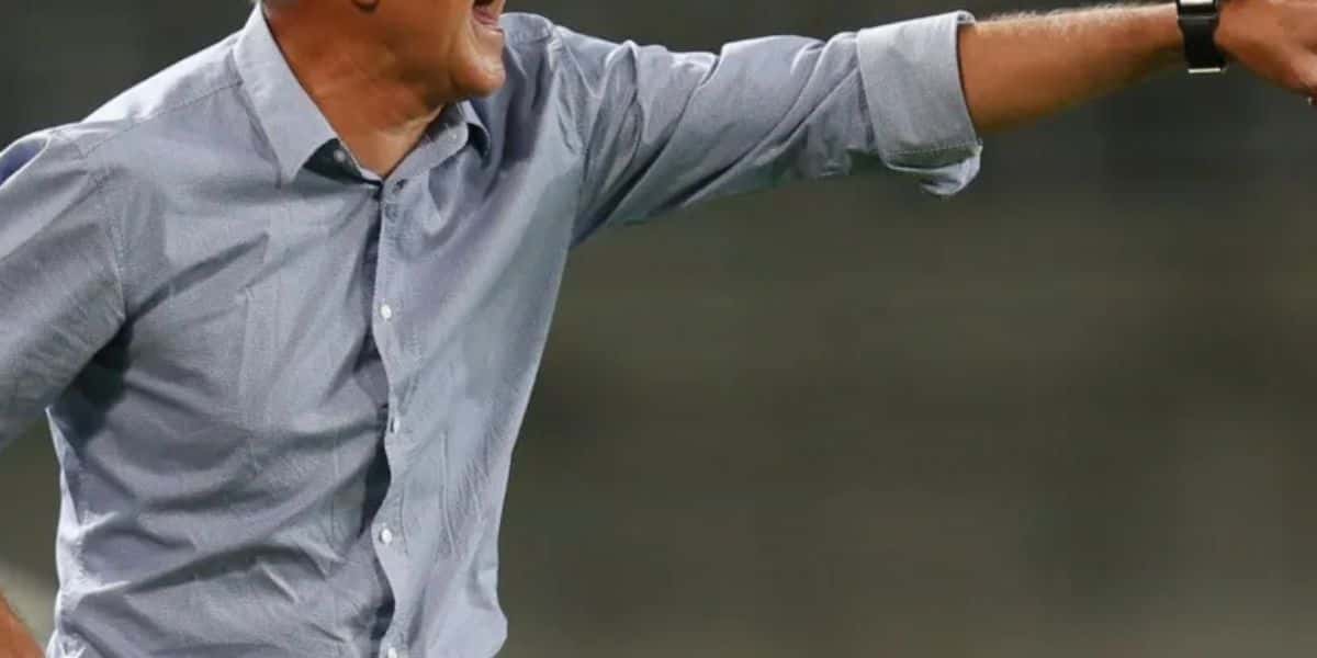 Do São Paulo pra outro gigante: SAF fechar o retorno triunfal de um dos técnicos mais badalados do Brasil - (Foto: Internet)