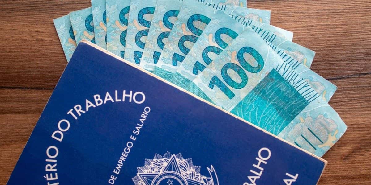 Salário mínimo (Reprodução: Internet)