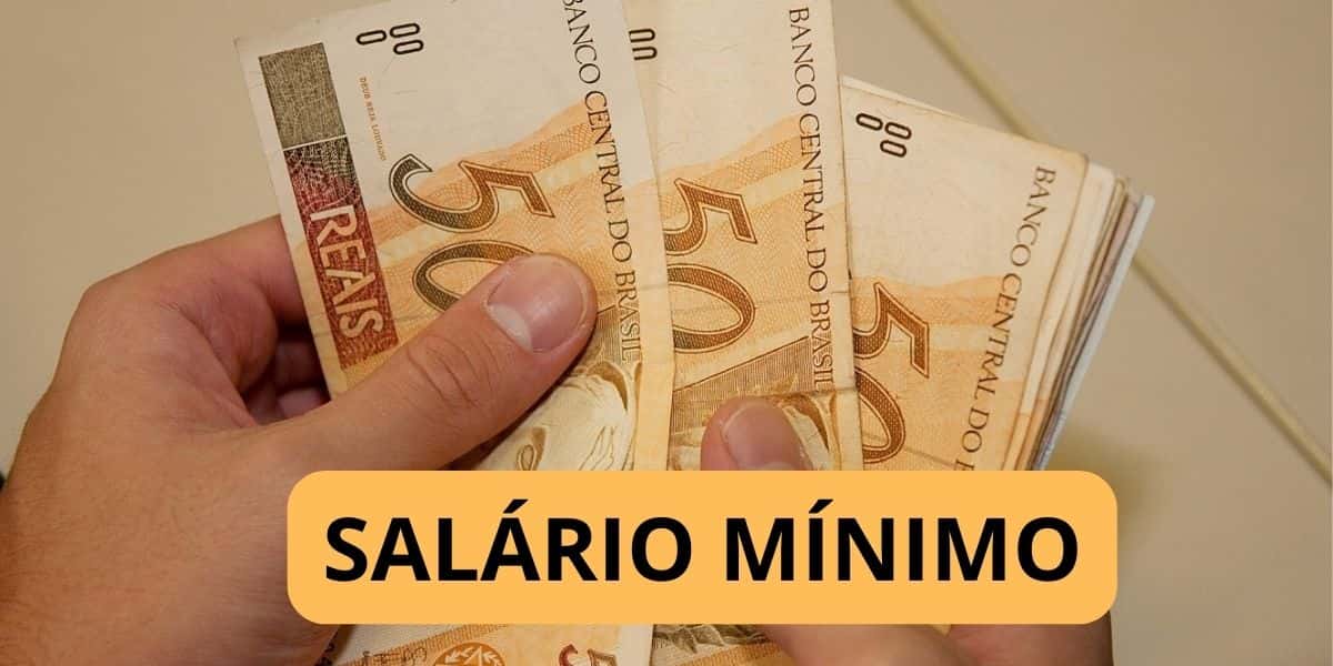 SALÁRIO MÍNIMO - Foto: Internet