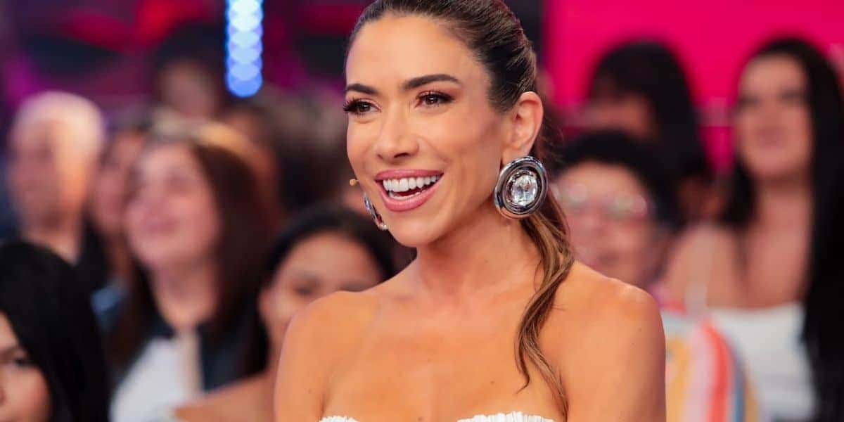 http://tvfoco.uai.com.br/wp-content/uploads/2015/05/Daniela-Mercury.jpg