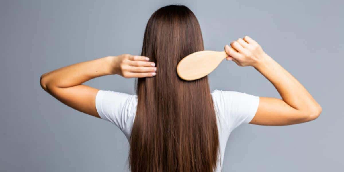Cabelo liso é preferido por algumas mulheres (Reprodução: Internet)