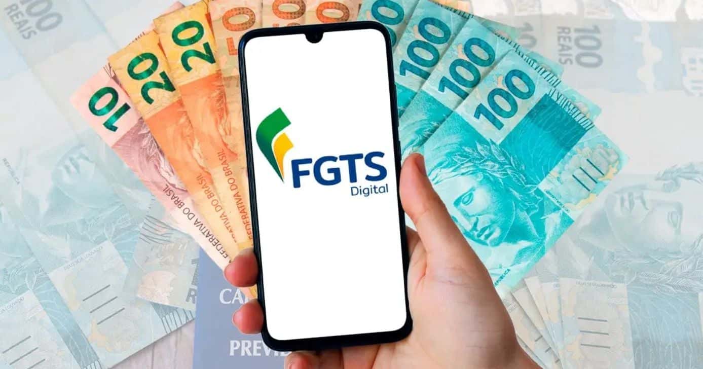 Aplicativo FGTS e notas de Real (Foto: Reprodução / Internet)