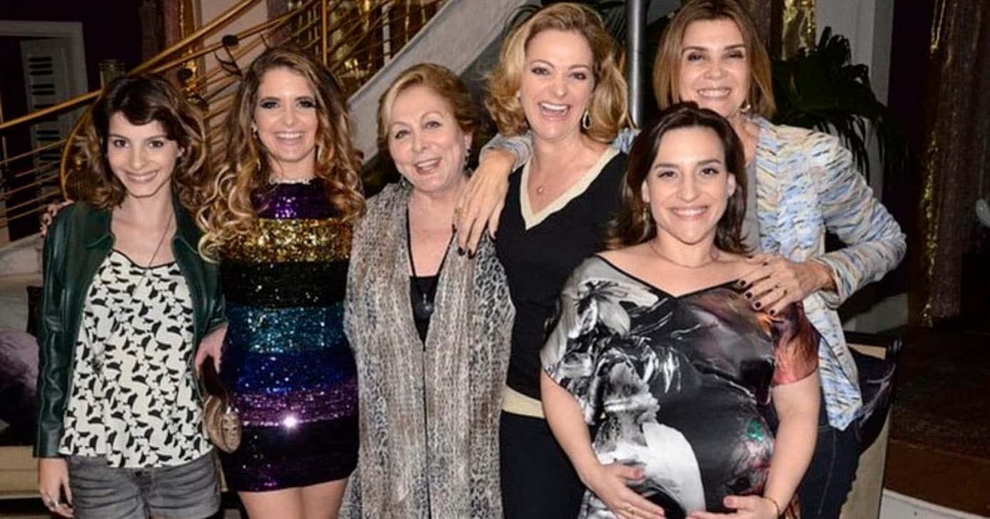 Elenco da novela Cheias de Charme (Foto: Reprodução)