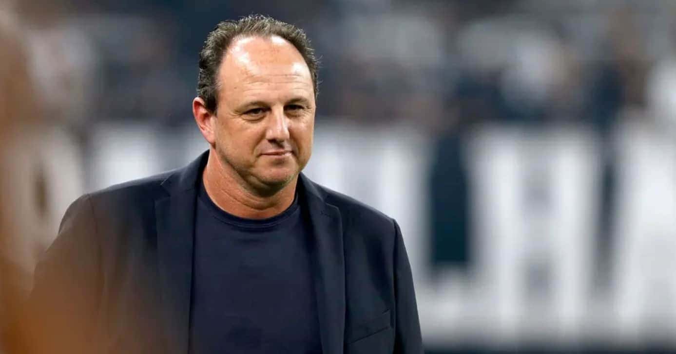 Rogério Ceni pode ser o novo treinador do Brasil (Foto: Felipe Oliveira/EC Bahia)