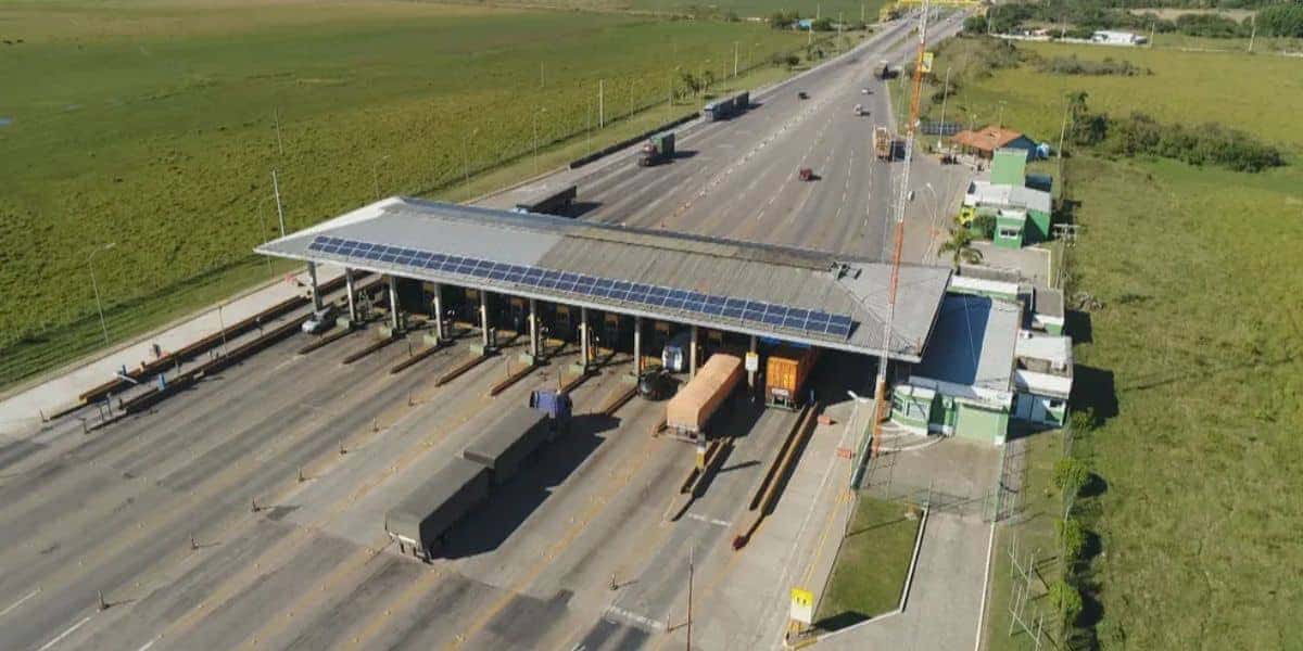 Os pedágios servem para deixar a rodovia em boas condições (Reprodução: RBS TV)