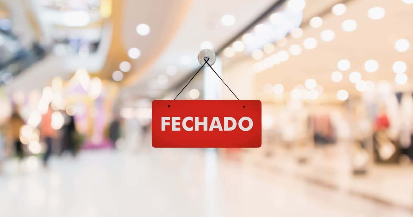 Shopping fechado - Foto: Canva