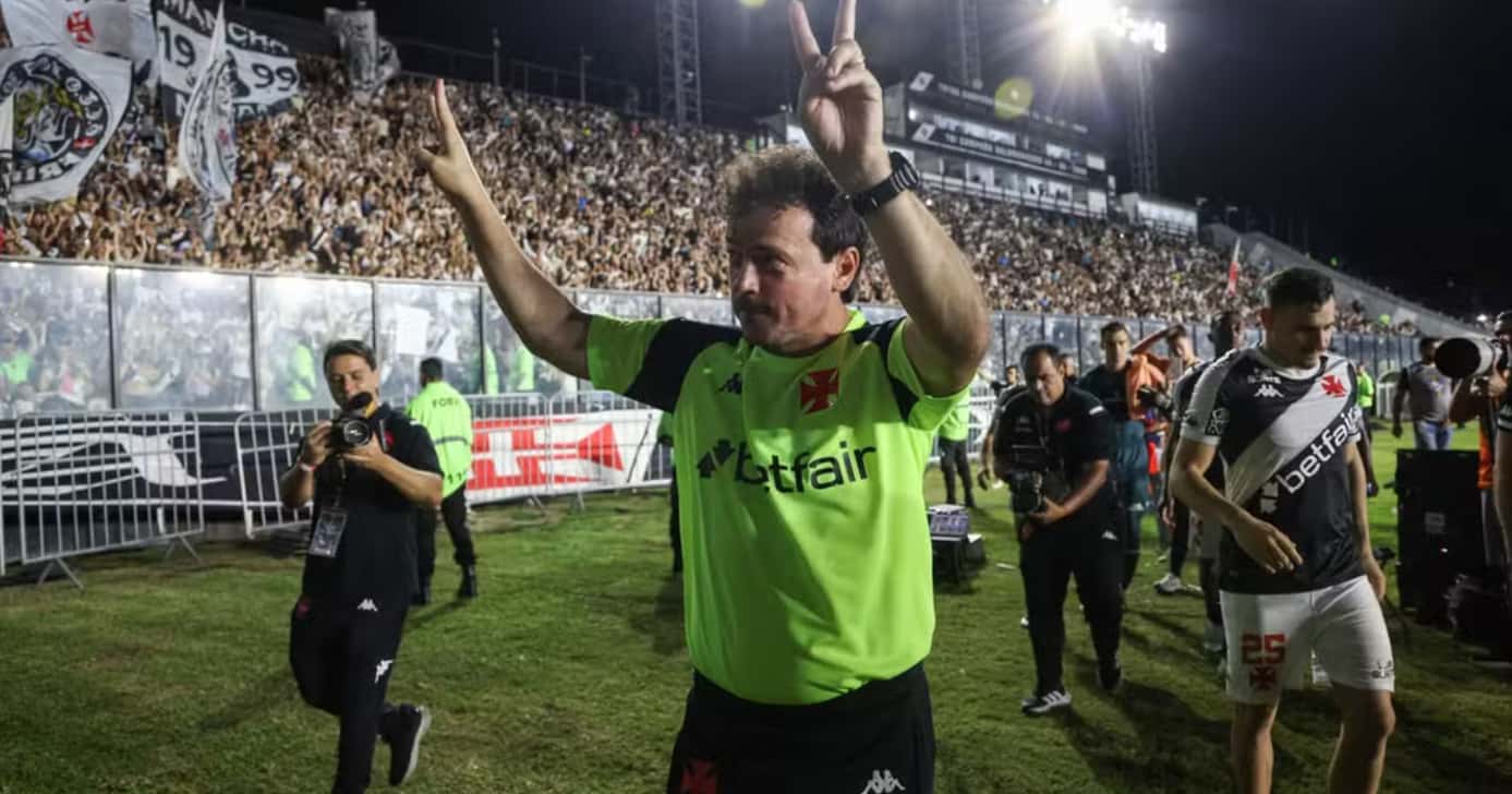 Fernando Diniz no Vasco (Foto: Lucas Figueiredo/Getty Images)