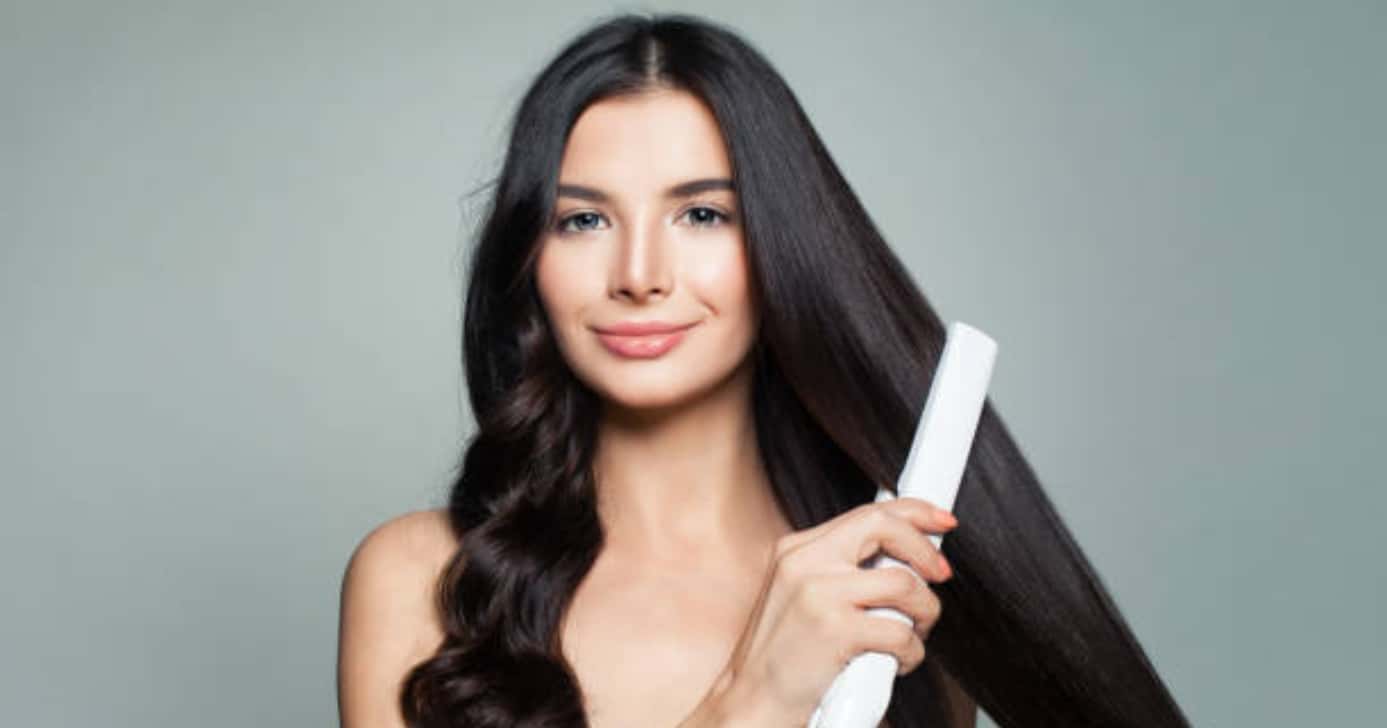 Fim da progressiva: 3 truques para alisar o cabelo sem danificar (Foto: iStock)