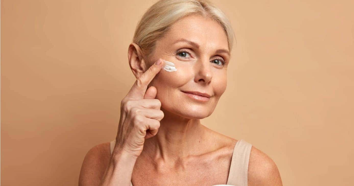 3 passos para cuidar da pele durante a menopausa - Foto: Montagem