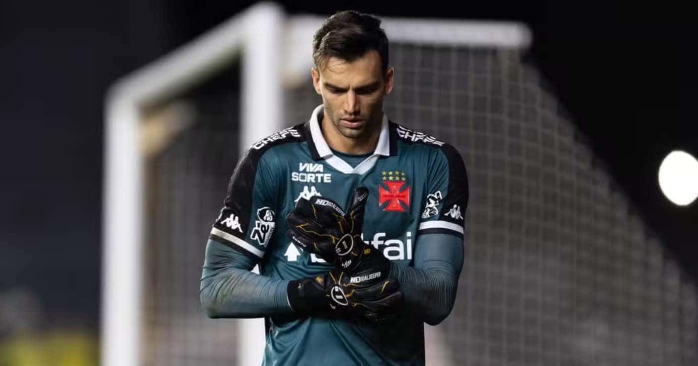 Léo Jardim tem futuro incerto no Vasco (Foto: Divulgação)