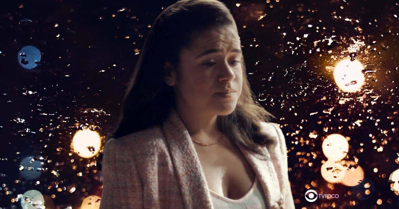 Bia em Garota do Momento (Foto: Reprodução / Globo / Montagem TV Foco)