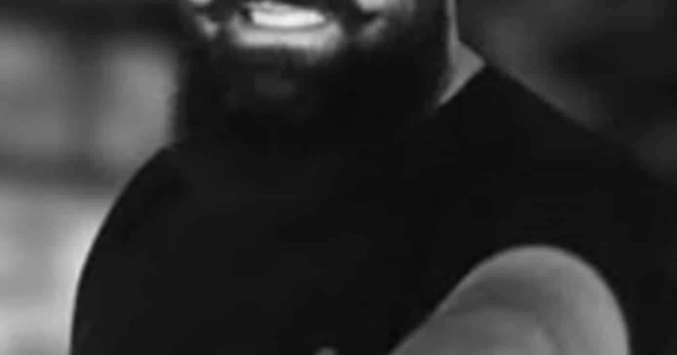 Morte de cantor aos 42 anos é revelada após passar mal em show (Foto: Reprodução)