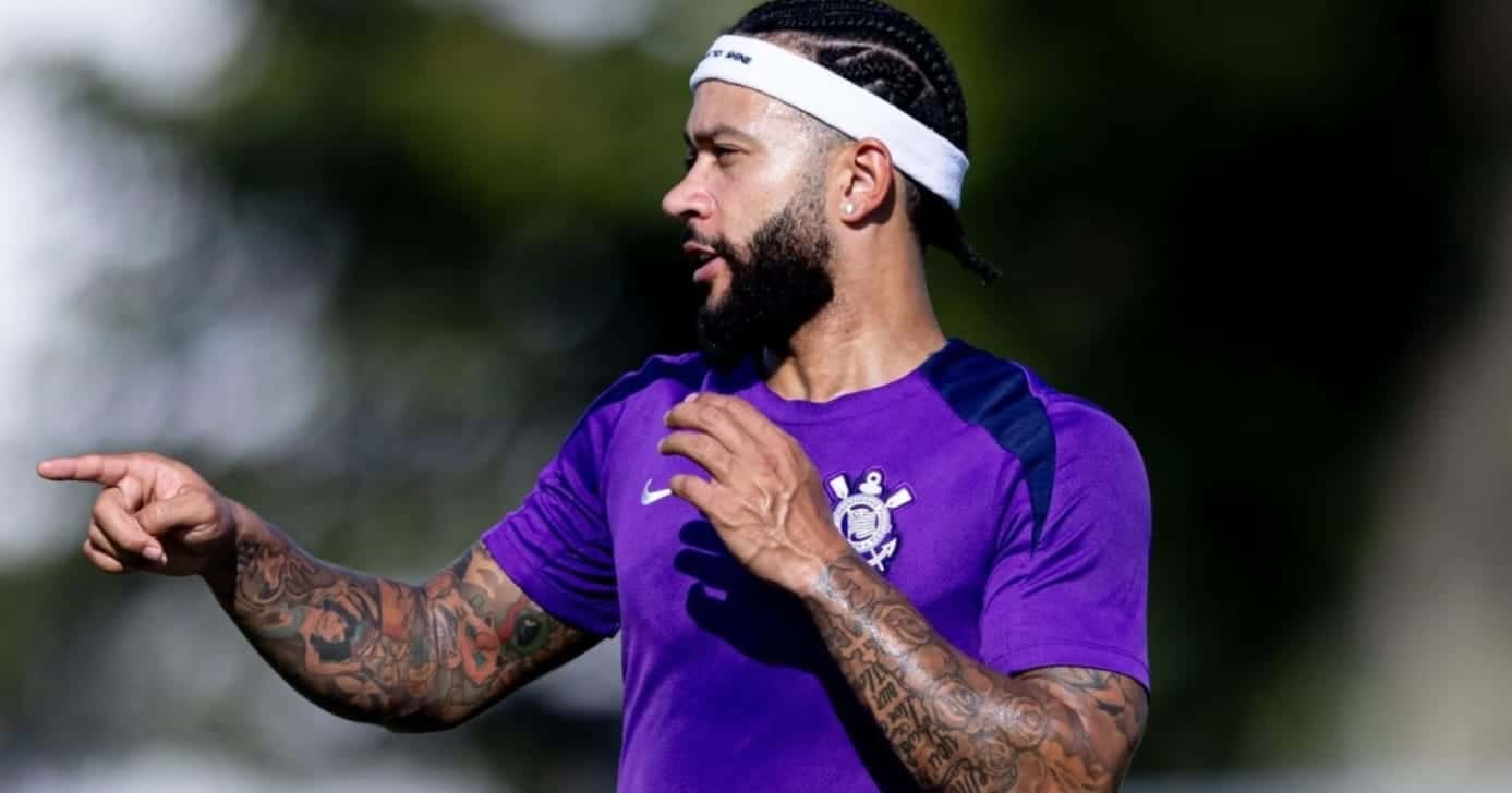 Depay comunica se deixará o Corinthians em meio a salário atrasado - (Foto: Internet)