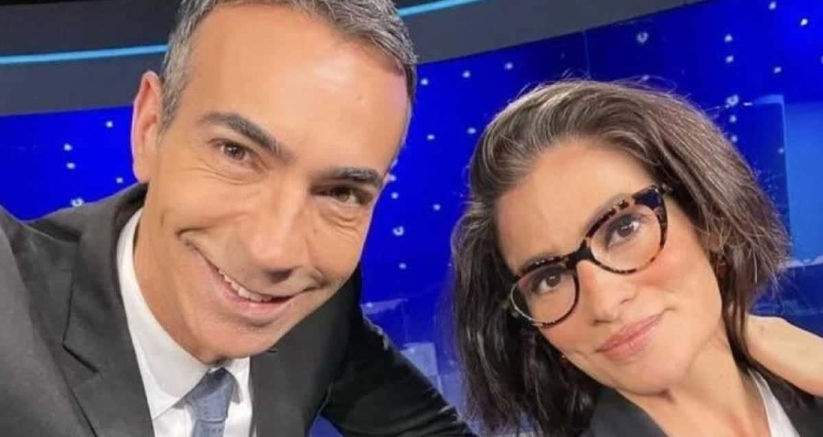 César Tralli no Jornal Nacional com Renata Vasconcellos (Foto: Reprodução/ Instagram)