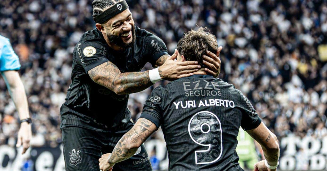 Depay e Yuri Alberto (Foto: Instagram)