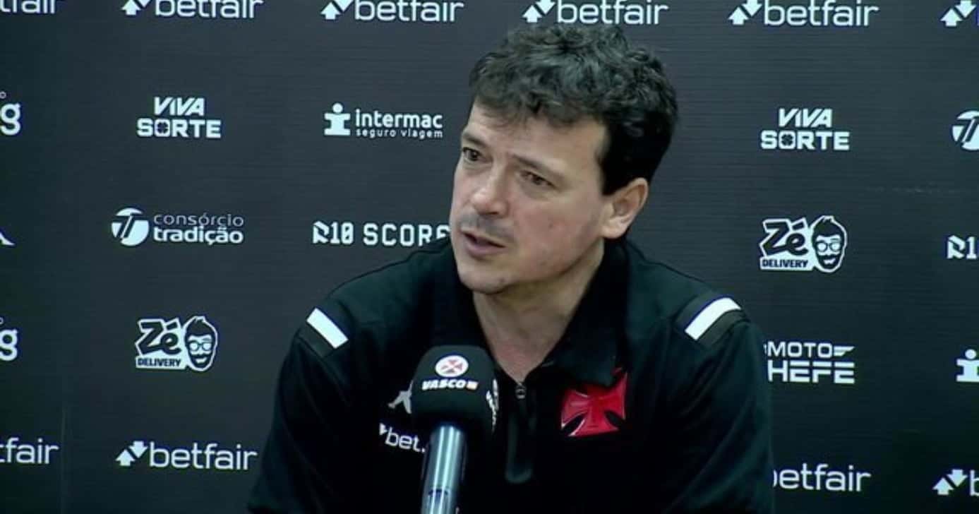 Zagueiro não joga mais com Diniz no Vasco (Foto: Globo Esporte/ TV Globo)