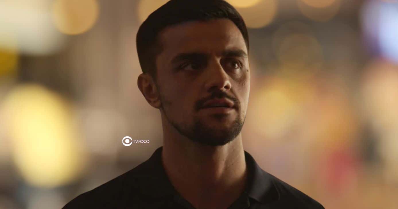 Danilo em Dona de Mim (Foto: Reprodução / Globo / Montagem TV Foco)