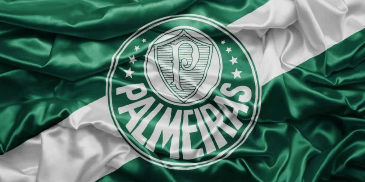 Gigante da série A pode arrancar zagueiro do Palmeiras (Reprodução: Divulgação)