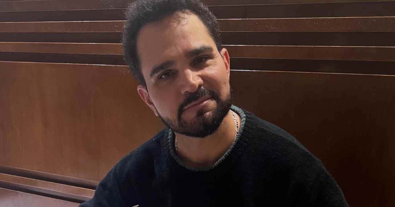 Luciano Camargo (Foto: Reprodução / Instagram)