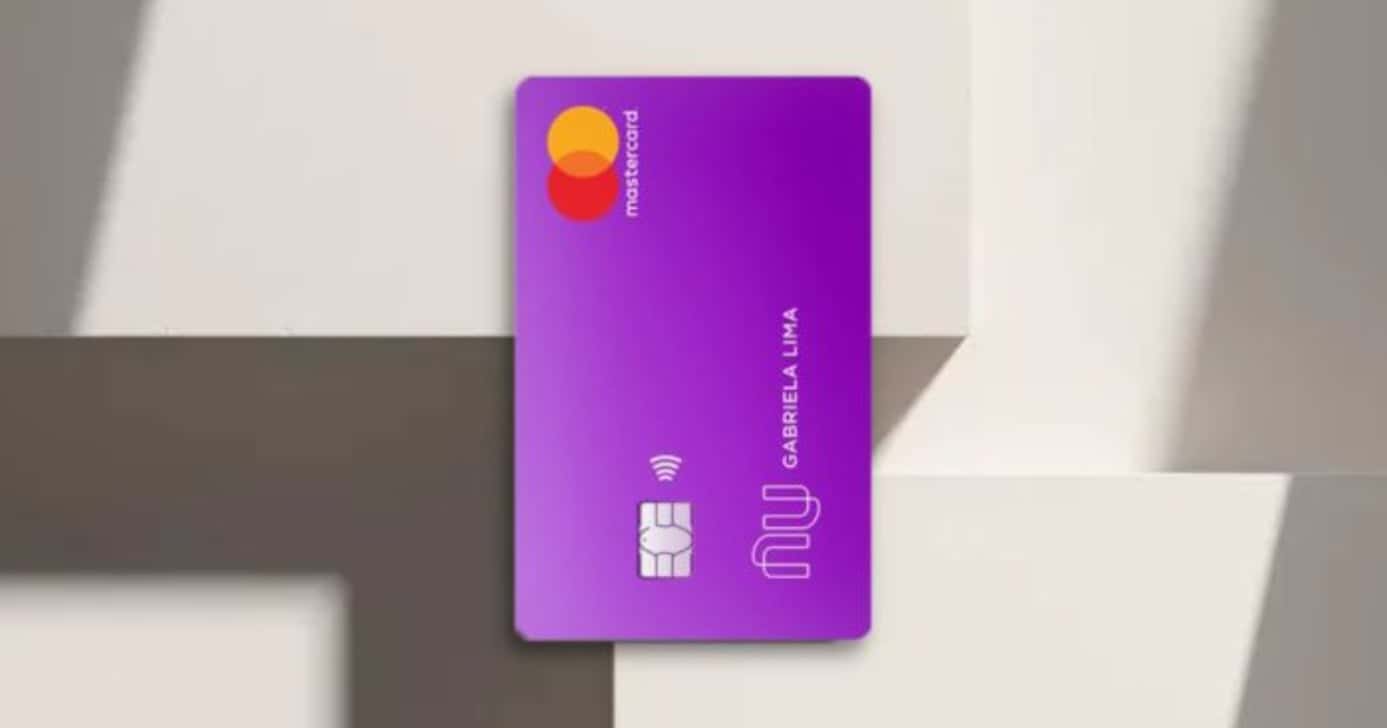 Cartão Nubank - Montagem/TV FOCO