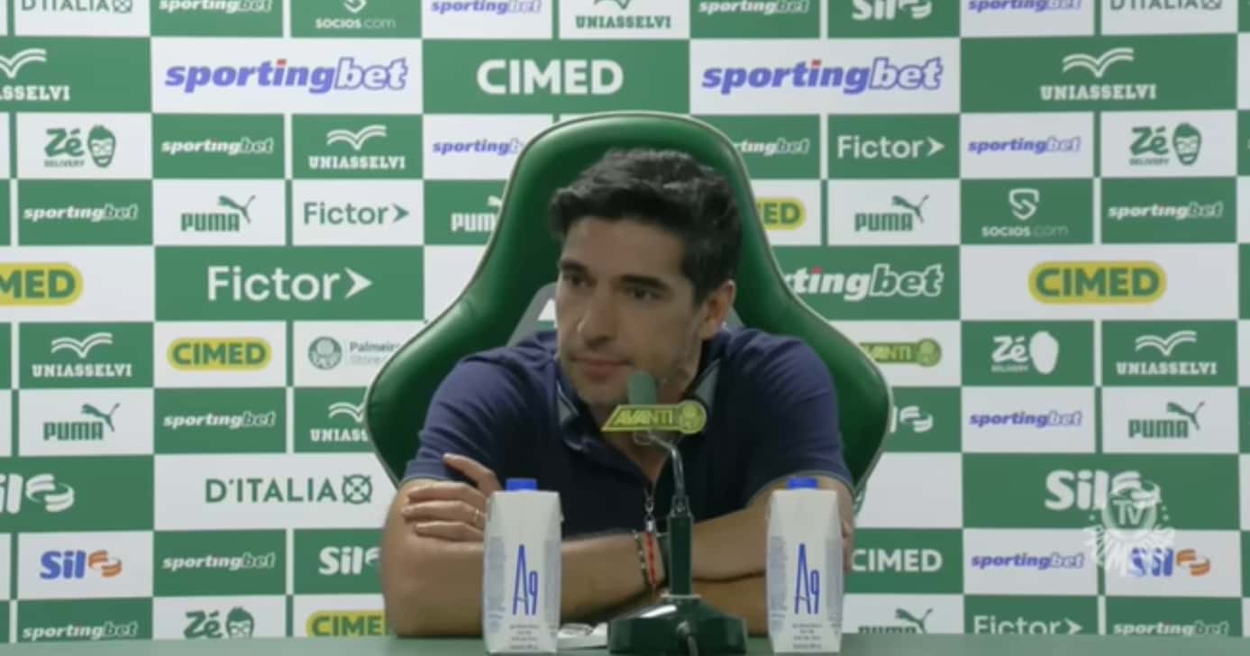 Abel Ferreira em coletiva de imprensa pós jogo do Palmeiras (Foto: Palmeiras TV)