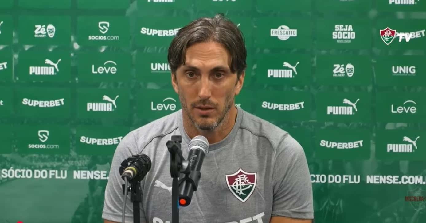 Zubeldía na corda bamba no Fluminense - (Foto: TV Fluminense)