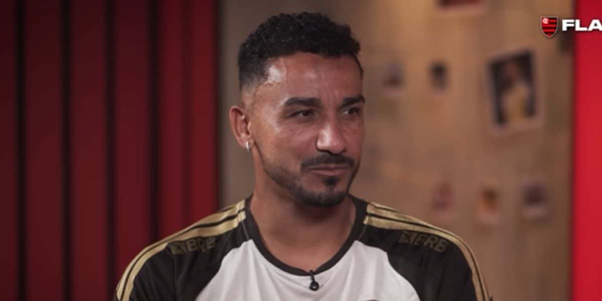 Danilo está suspenso contra o Palmeiras (Reprodução: Youtube)