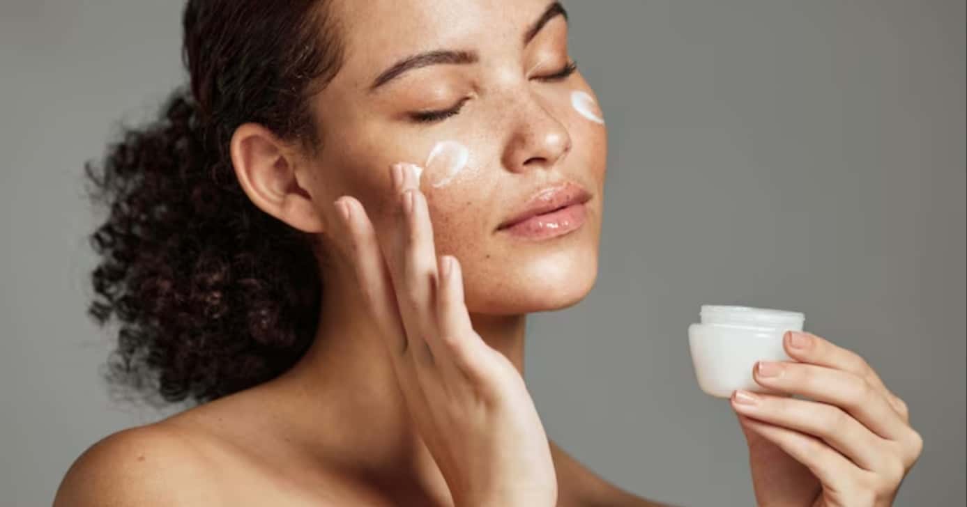 Conheça o produto que custa menos de R$ 10 para combater as rugas (Foto: Divulgação)