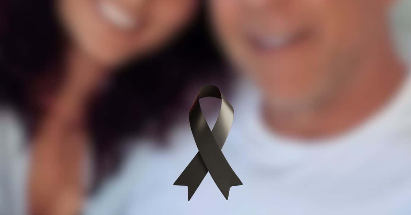 Ator famoso ao lado de esposa (Foto: Reprodução / Instagram / Canva)
