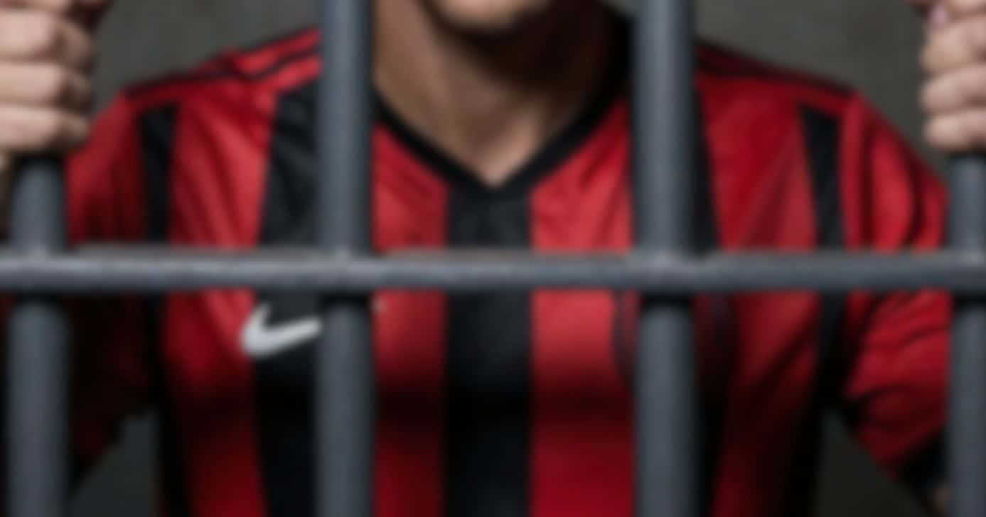 Ilustração de vidente prevê que jogador famoso do Flamengo será preso (Foto: Reprodução / Canva / Montagem TV Foco)