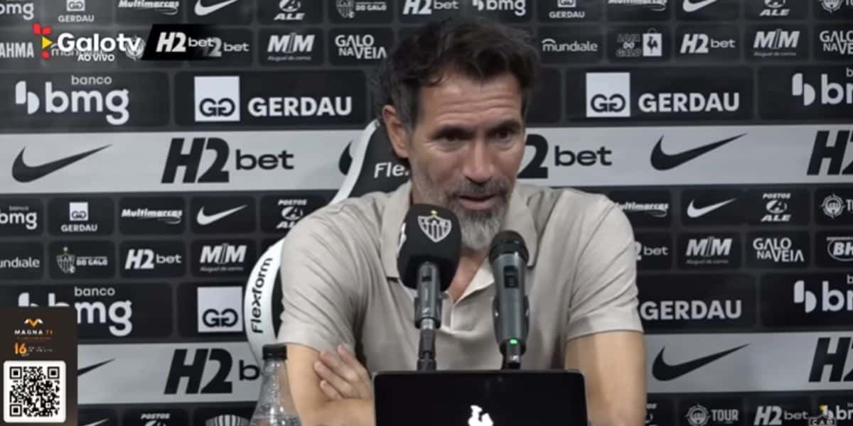 Eduardo Domínguez no time do Atlético-MG -Reprodução: Youtube)