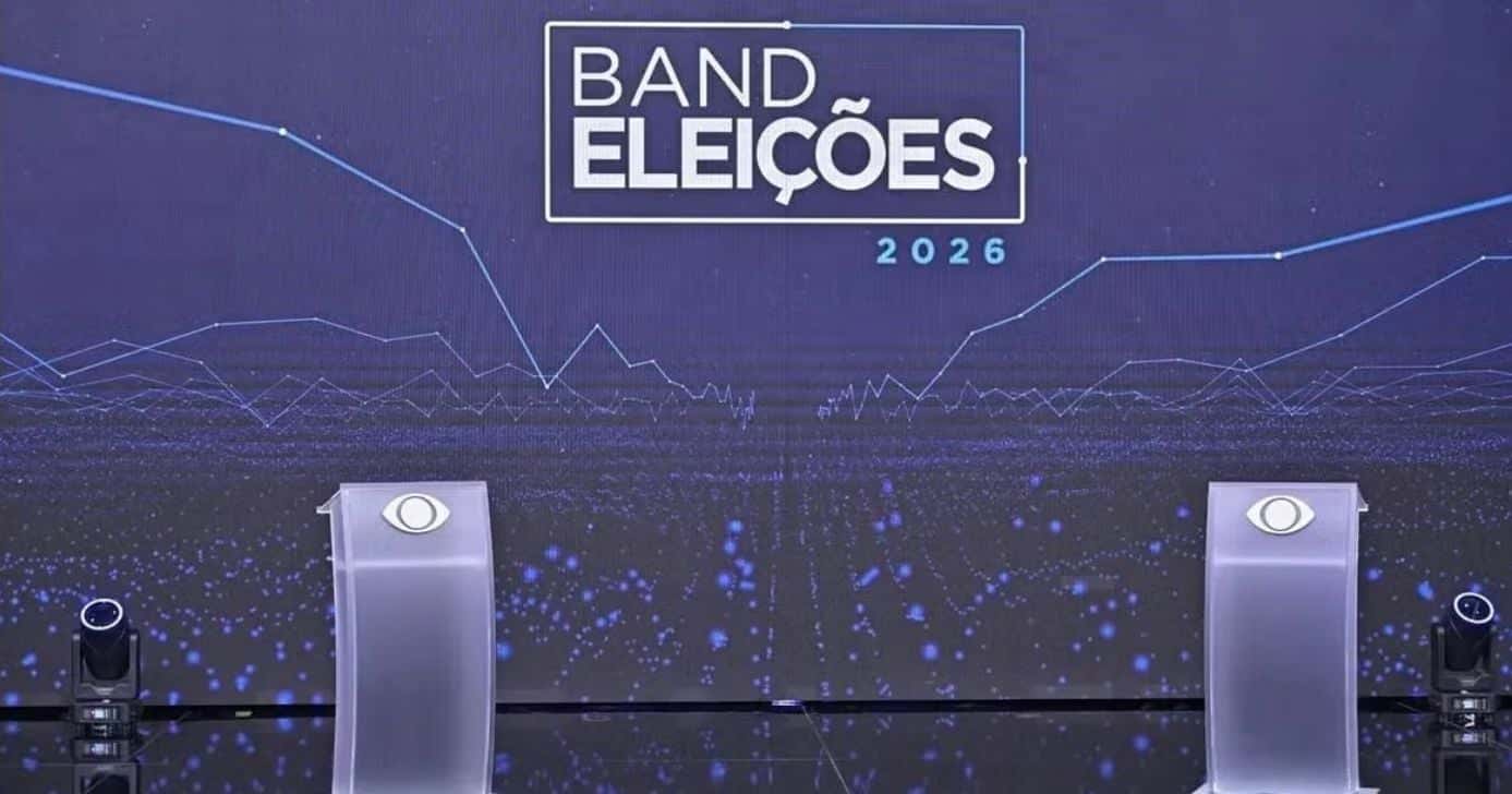 Cenário do debate (Foto: Reprodução / Band)