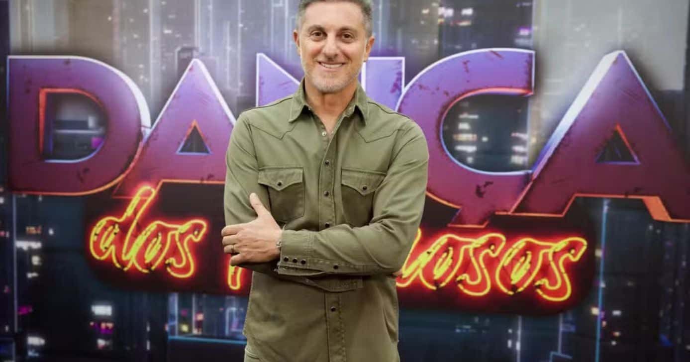 Luciano Huck apresentou os participantes da Dança dos Famosos (Foto: Reprodução/ Internet)